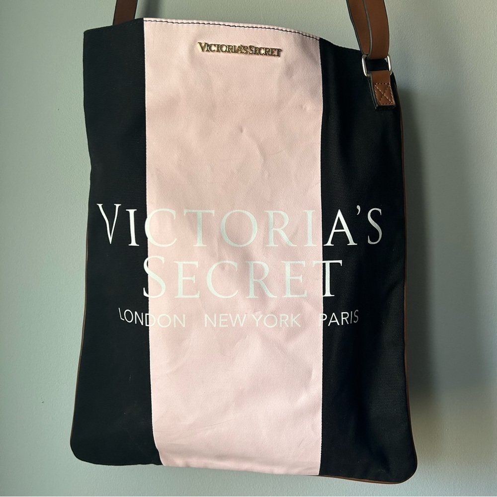 Victoria’s Secret Black & Pink Tote Bag with Crossbody Strap - Picture 11 of 11